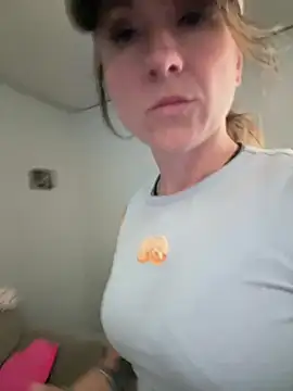 alluringpixie online show from 04-15-26, 08:31