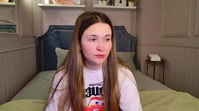 Lina Sinerz online show from 02-22-26, 03:32