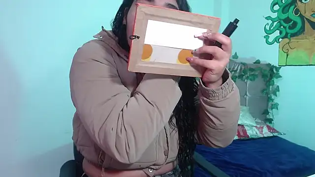 naomybenedetti online show from 01-06-26, 12:42