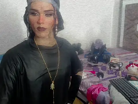 Snapshot of michaeldissts chatting on 12-19-25, 05:53 michaeldissts online show from 12-19-25, 05:53