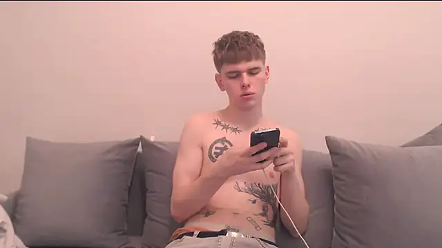 Fredd Xanders online show from 04-15-26, 06:37