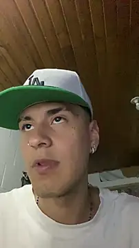 JhonCas44 online show from 12-19-25, 03:13