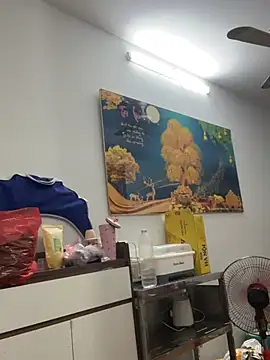 Hello honey online show from 06-18-26, 05:17