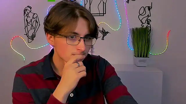 azen rush online show from 12-23-25, 06:11