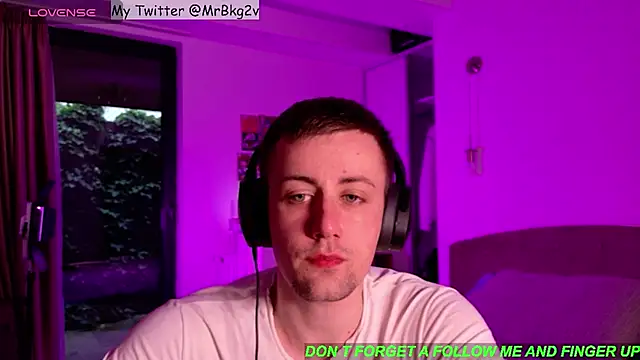 Brellisimo online show from 05-22-26, 04:12