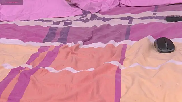 KendallVelvet online show from 04-15-26, 09:05