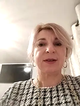 AhlyssaLove1155 online show from 02-13-26, 03:52