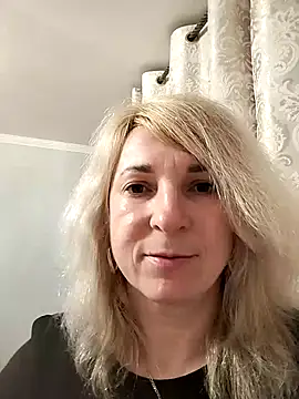 AhlyssaLove1155 online show from 03-25-26, 05:41