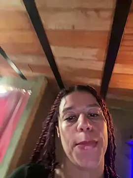 Luna    dance online show from 12-18-25, 03:07