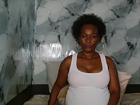 Snapshot of hotgrannxxx58 chatting on 05-05-26, 09:12 hotgrannxxx58 online show from 05-05-26, 09:12