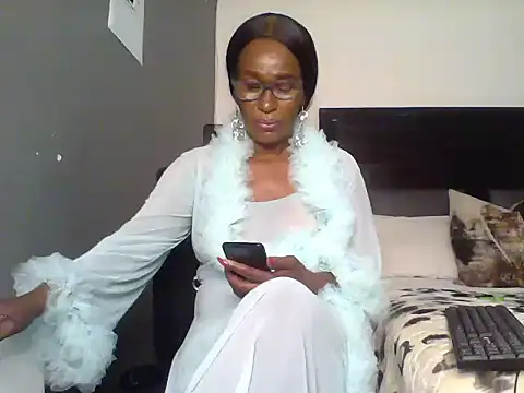 Snapshot of hotgrannxxx58 chatting on 06-17-26, 07:26 hotgrannxxx58 online show from 06-17-26, 07:26