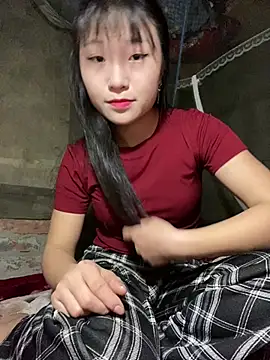 hinata-xx online show from 01-18-26, 04:49