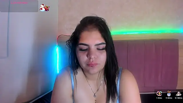 Snapshot of alunnaclarkcm chatting on 12-17-25, 11:16 alunnaclarkcm online show from 12-17-25, 11:16