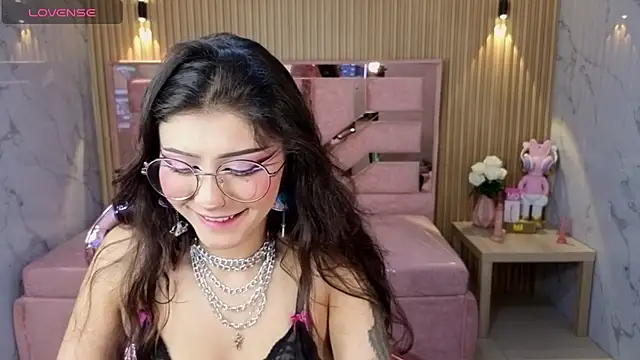 miss devil s online show from 02-20-26, 03:03