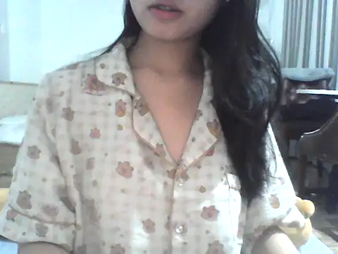 Snapshot of KellyCin chatting on 12-14-25, 06:23 KellyCin online show from 12-14-25, 06:23