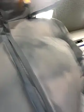 Snapshot of _Little_Ginger chatting on 12-22-25, 03:58 Little Ginger online show from 12-22-25, 03:58