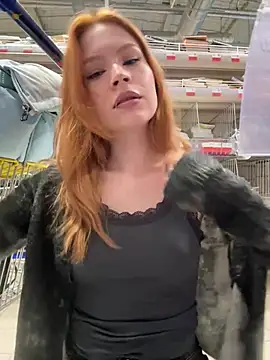 Snapshot of _Little_Ginger chatting on 02-21-26, 03:51 Little Ginger online show from 02-21-26, 03:51