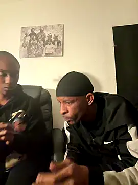 Snapshot of Dreadyyy chatting on 12-19-25, 04:52 Dreadyyy online show from 12-19-25, 04:52