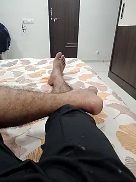 johny044 online show from 03-05-26, 09:22