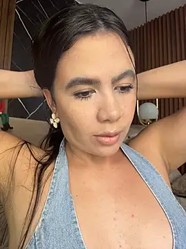 ValentinaEliot online show from 12-18-25, 01:33