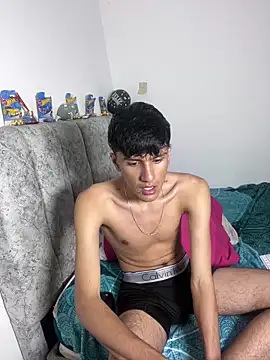 Andycillo online show from 02-15-26, 04:31