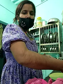 Anushka singh32 online show from 01-06-26, 04:49