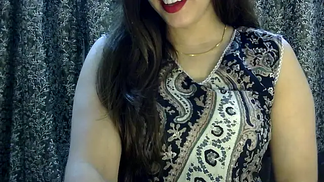 Snapshot of Exotic_tanvi chatting on 05-16-26, 05:37 Exotic tanvi online show from 05-16-26, 05:37