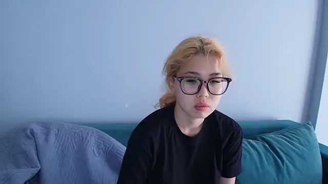 kimyjina online show from 06-25-26, 03:17