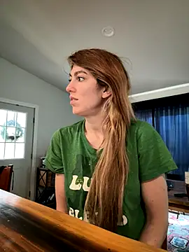 Snapshot of CelestialRuby chatting on 11-21-25, 04:38 CelestialRuby online show from 11-21-25, 04:38