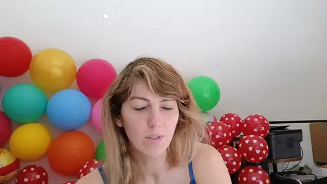 Snapshot of CelestialRuby chatting on 01-13-26, 04:45 CelestialRuby online show from 01-13-26, 04:45