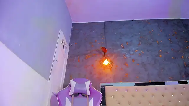 Aliice james online show from 03-06-26, 08:49