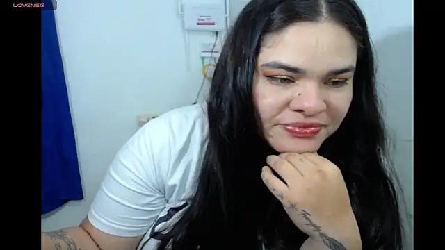 NinaFuentes2X online show from 05-22-26, 04:19
