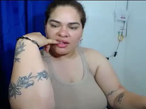 NinaFuentes2X online show from 06-11-26, 03:26