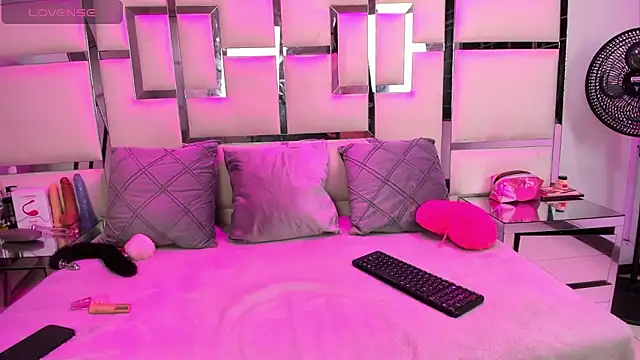 IssysLeBlanc online show from 03-05-26, 02:40