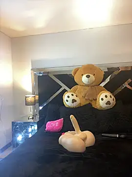 Moon Magic666 online show from 02-27-26, 04:18