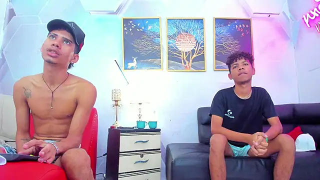 Alex jeins at online show from 02-02-26, 02:05