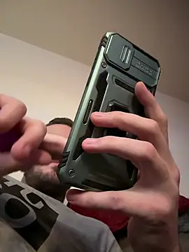 Snapshot of cheekycherryx chatting on 12-19-25, 10:39 cheekycherryx online show from 12-19-25, 10:39