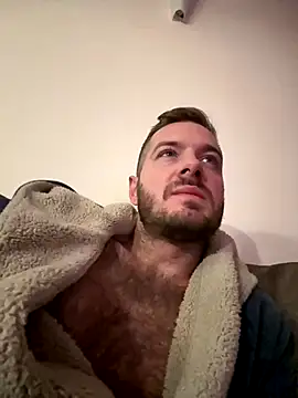 Snapshot of cheekycherryx chatting on 12-20-25, 05:31 cheekycherryx online show from 12-20-25, 05:31