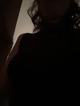 FionaMurr online show from 12-17-25, 02:06