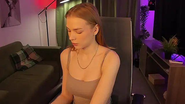 Snapshot of BellaHaadiid chatting on 01-09-26, 08:50 BellaHaadiid online show from 01-09-26, 08:50