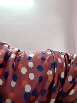 Ecyol online show from 03-17-26, 02:16