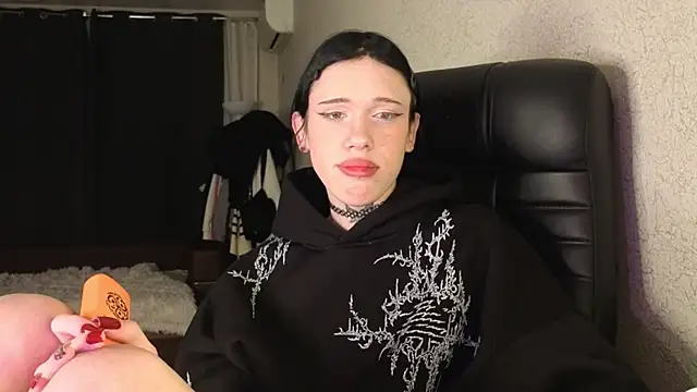 polimun online show from 04-24-26, 05:26