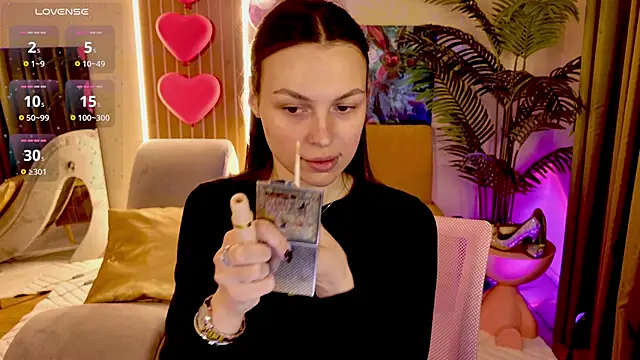 MaxinCarroll online show from 04-13-26, 10:10