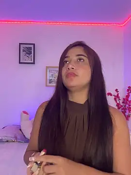 Aurora Dolce online show from 03-06-26, 02:52