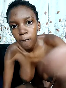 PetiteDoll 06 online show from 02-20-26, 05:46