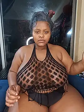 ChoklitBerryXX online show from 06-21-26, 02:25