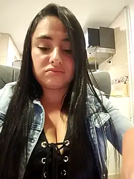 sara nina online show from 12-23-25, 03:48