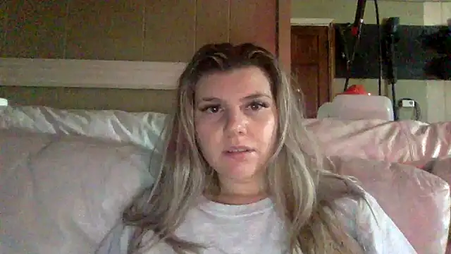 goddesscandy22 online show from 12-16-25, 05:40