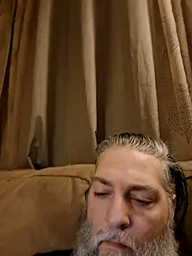 Hereimfree69 online show from 01-14-26, 01:33