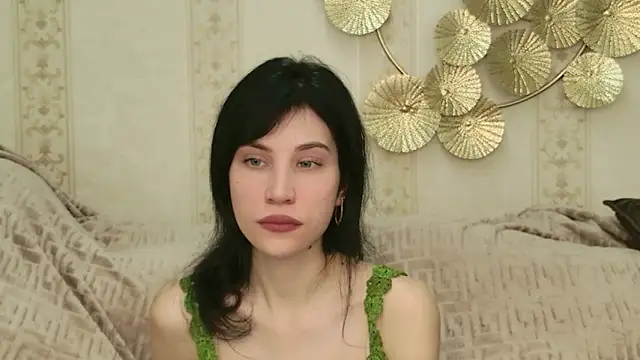 Dedra Dixon online show from 12-20-25, 05:58